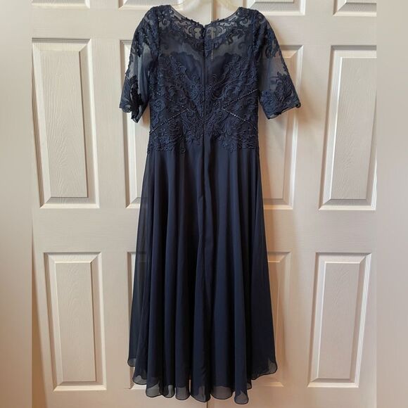 Dark Navy A-line Scoop Illusion Asymmetrical Lace Chiffon Dress Size 12 NWT - Picture 5 of 8